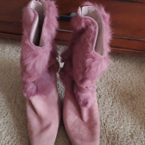 Nine West Faux Fur boots